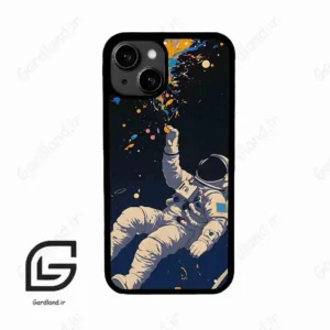 قاب گوشی آیفون 13 (Iphone 13 ) طرح فضانورد کد 2003
