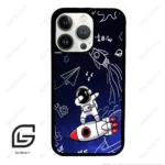 قاب گوشی آیفون 13 پرو (Iphone 13 Pro ) طرح فضانورد کد 2012