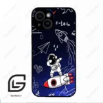 قاب گوشی آیفون 14 (Iphone 14 ) طرح فضانورد کد 2012