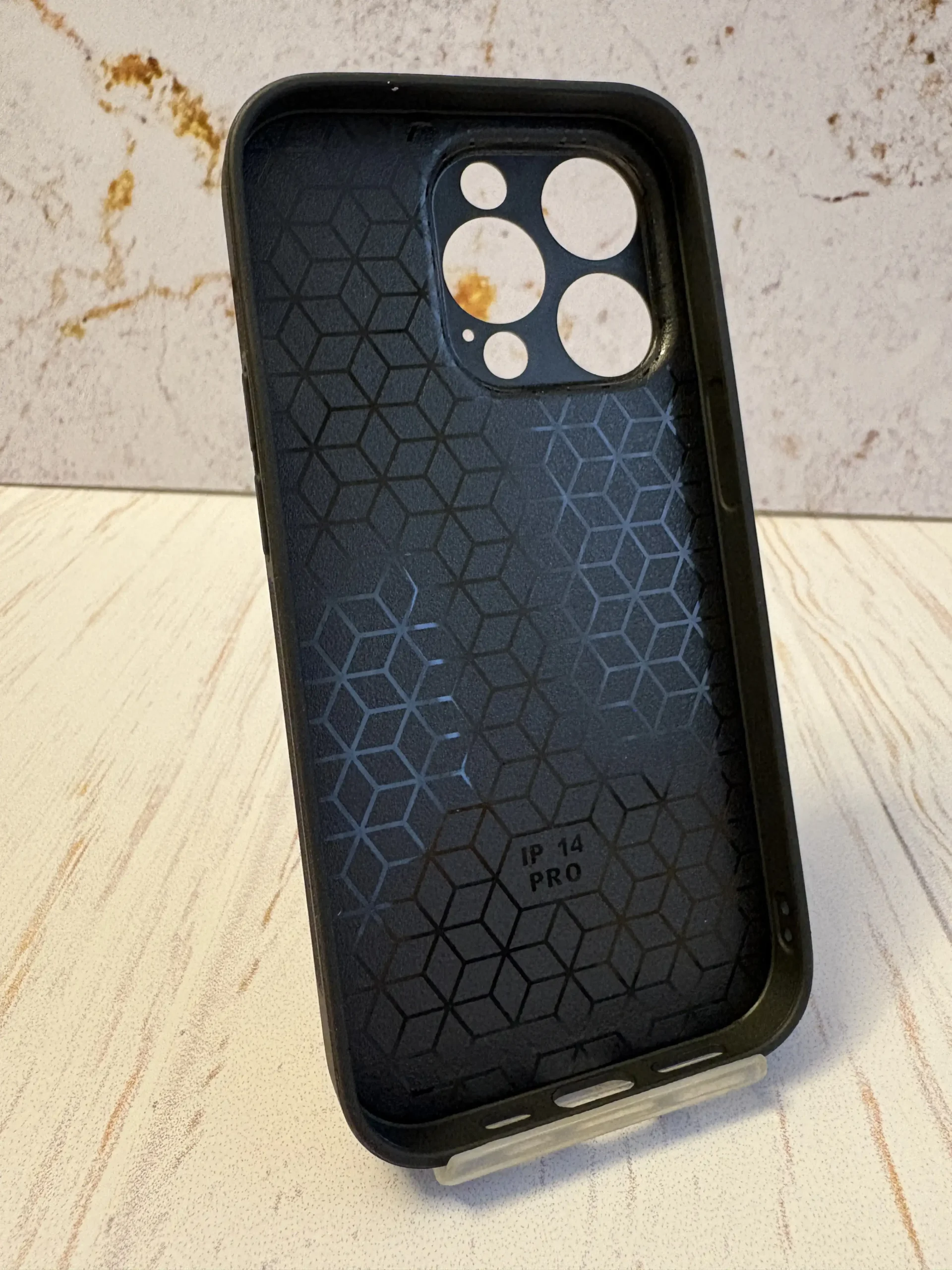 قاب گوشی آیفون 14 پرو (Iphone 14 Pro ) طرح ابر کد 2358