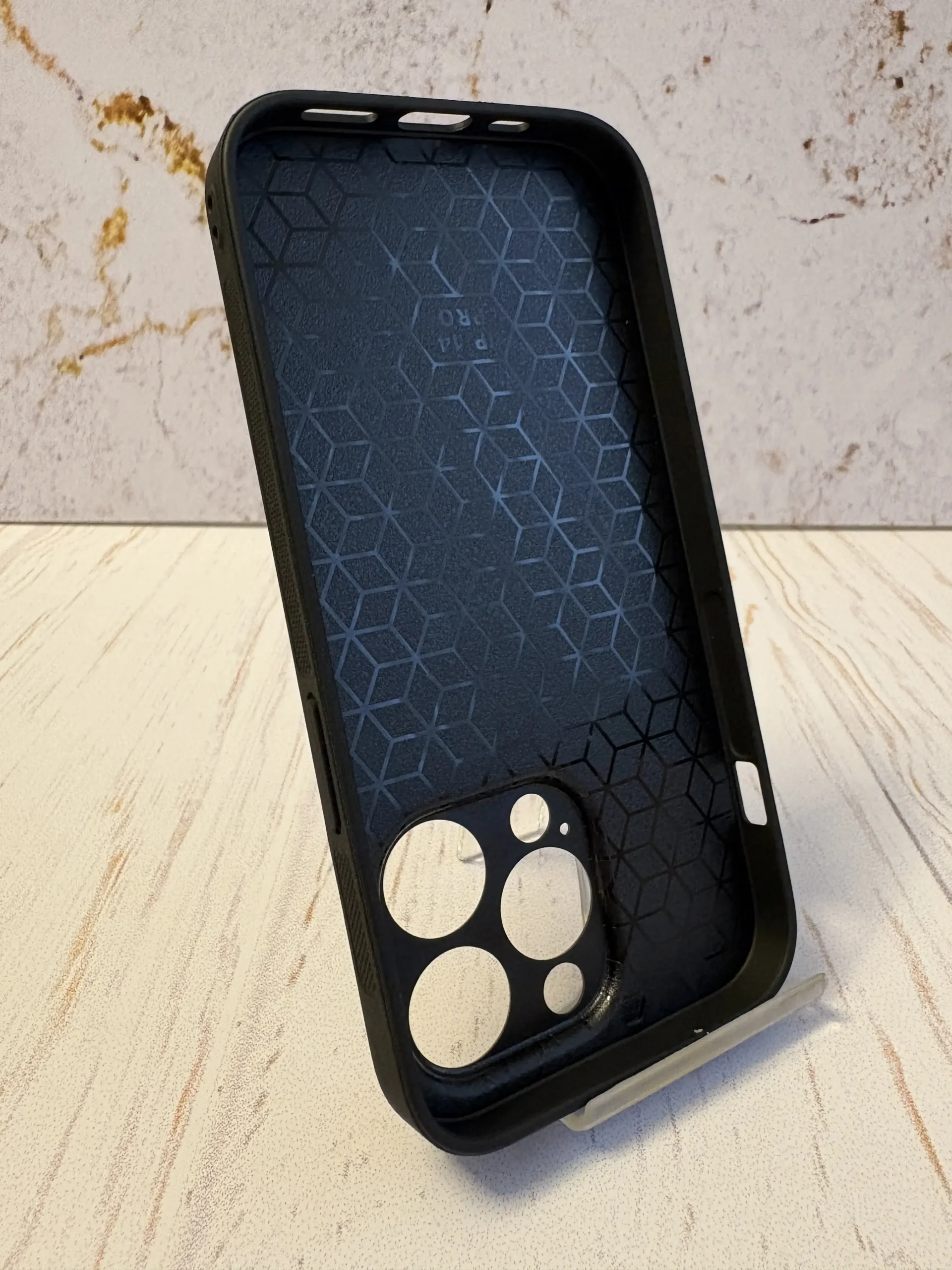 قاب گوشی آیفون 14 پرو (Iphone 14 Pro ) طرح ابر کد 2358