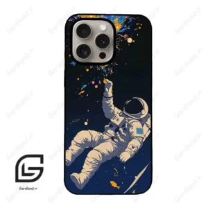 قاب گوشی آیفون 15 پرو (Iphone 15 Pro ) طرح فضانورد کد 2484