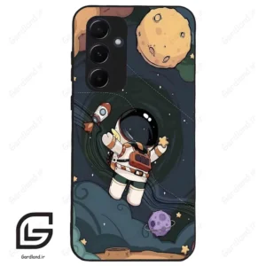 قاب گوشی سامسونگ ای 55 (Galaxy A55 ) طرح فضانورد کد 2001