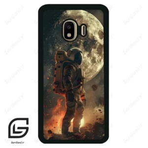 قاب گوشی سامسونگ جی 4 (Galaxy J4 ) طرح فضانورد کد 2004