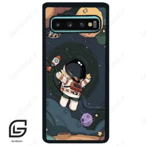 قاب گوشی سامسونگ اس 10 پلاس (Galaxy S10 Plus ) طرح فضانورد کد 2001