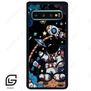 قاب گوشی سامسونگ اس 10 پلاس (Galaxy S10 Plus ) طرح فضانورد کد 2007