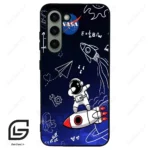 قاب گوشی سامسونگ اس 23 نرمال (Galaxy S23 5G ) طرح فضانورد کد 2012